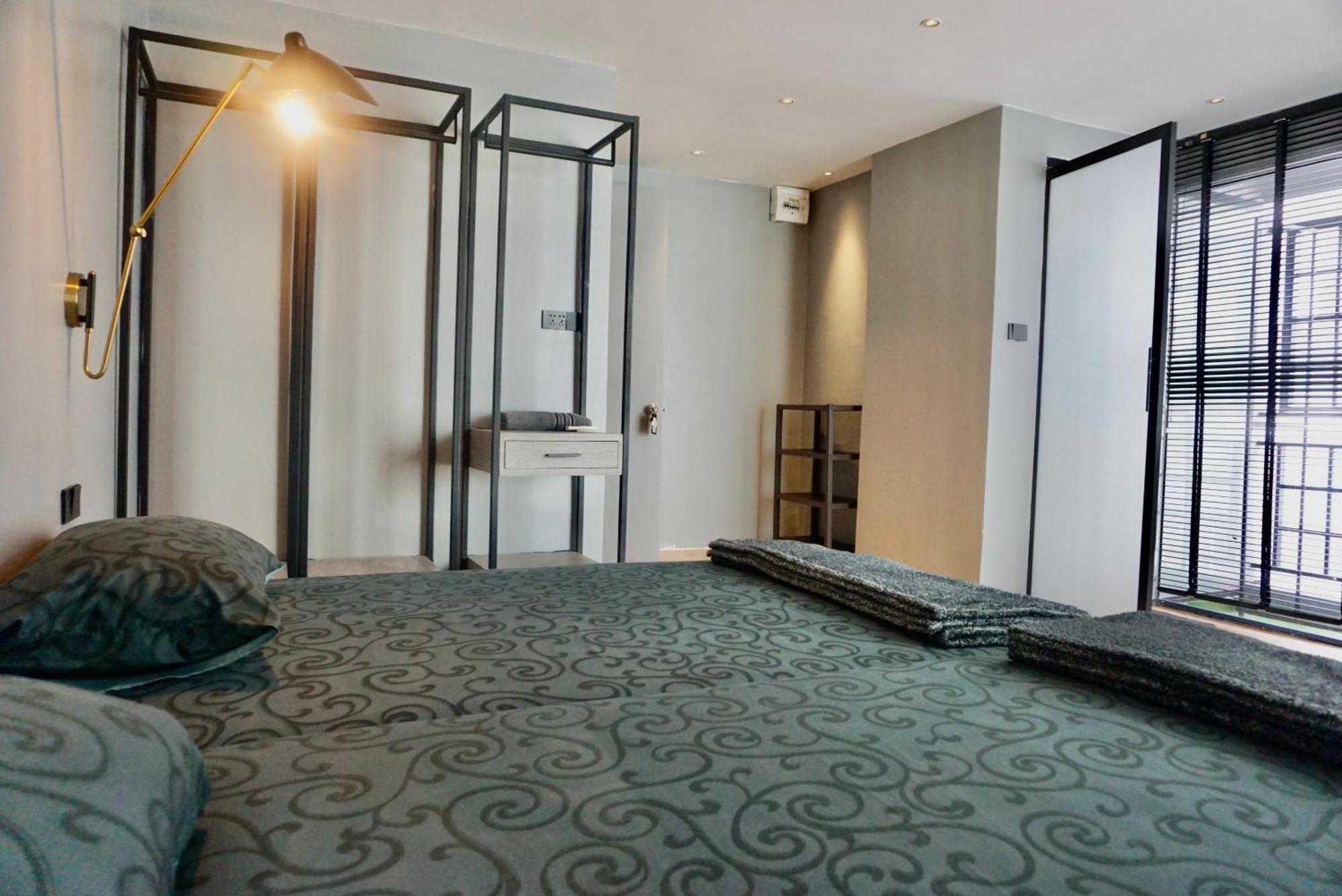 Hip And Funky Apartment Silom Soi 3, With Rooftop View Bangkok Eksteriør bilde