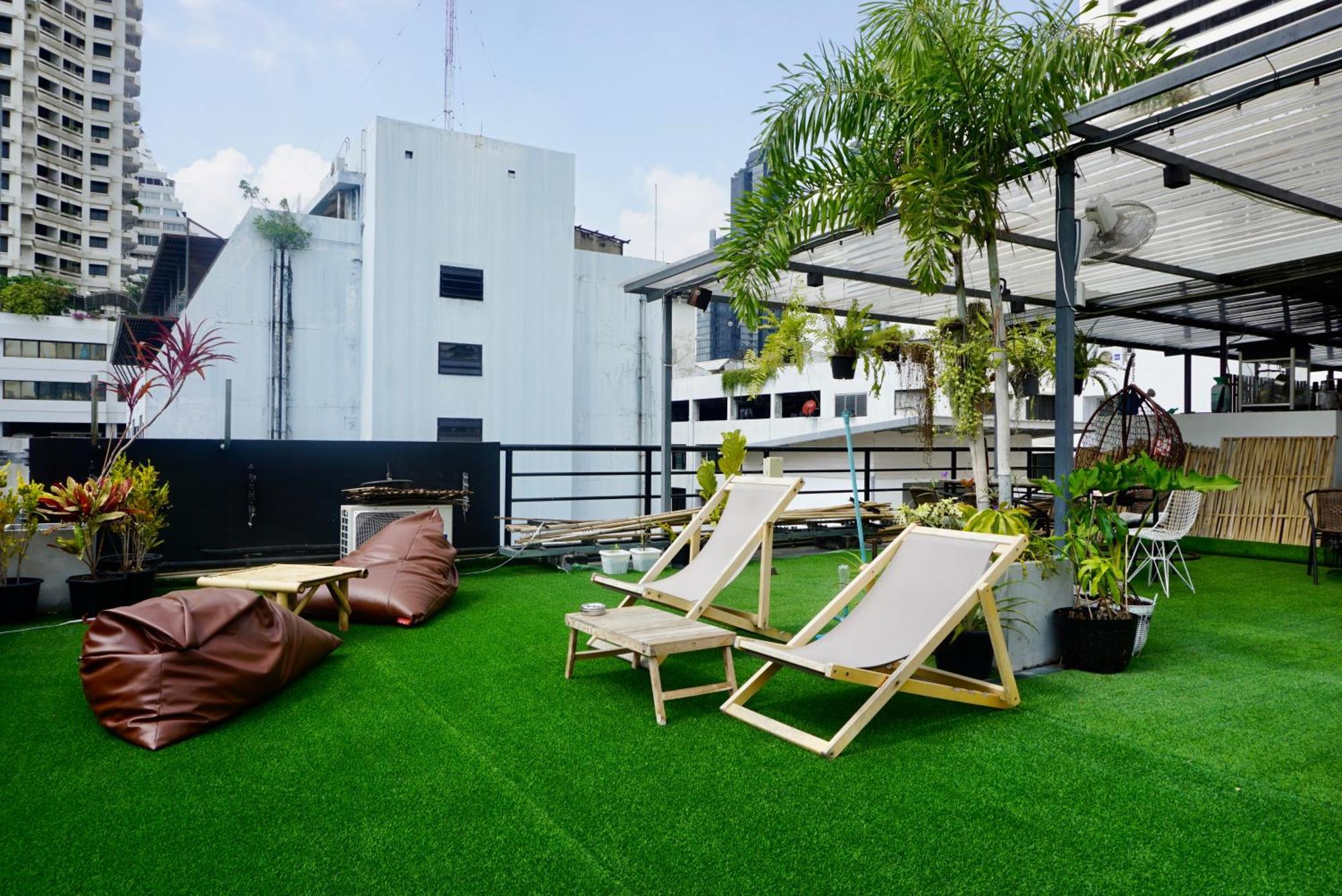 Hip And Funky Apartment Silom Soi 3, With Rooftop View Bangkok Eksteriør bilde